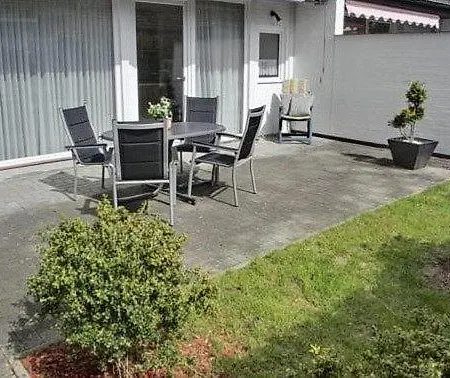 Haus Heide 1 Holiday home Groemitz